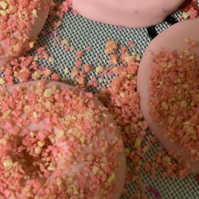 AMAZN Strawberry Shortcake Pineapple’s 