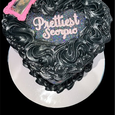 6” Heart cake