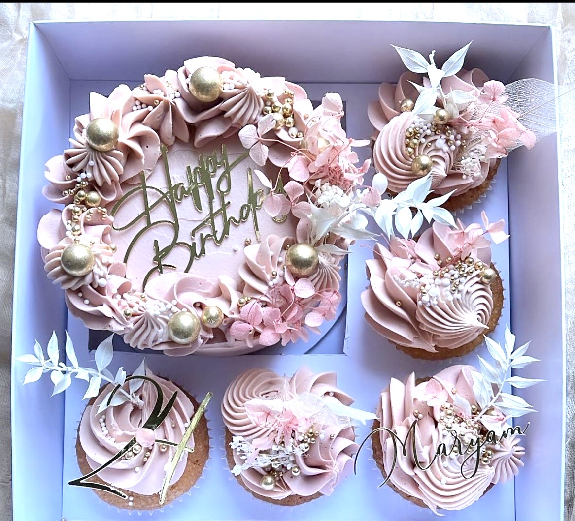 Bento Cake Box (Cake & Cupcake Combo)