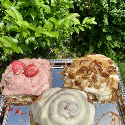 Mix & Match Cinnamon Roll 4 Pack 