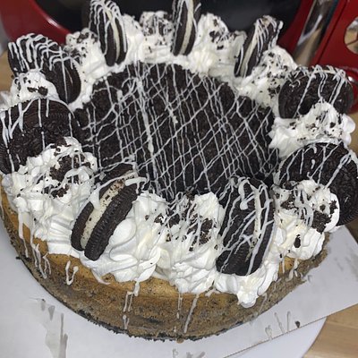 Cookies & Cream Overload Cheesecake