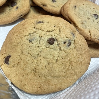 Chocolate Chip Cookie