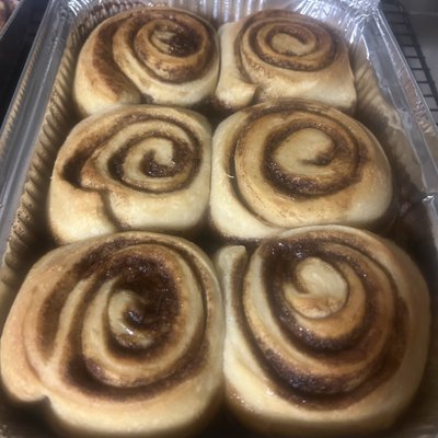 Cinnamon rolls 6