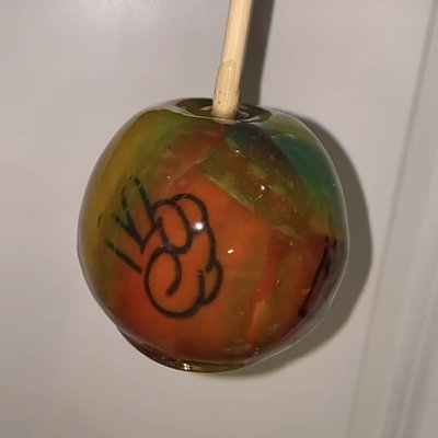 Fruit Roll Up Candy Apple 