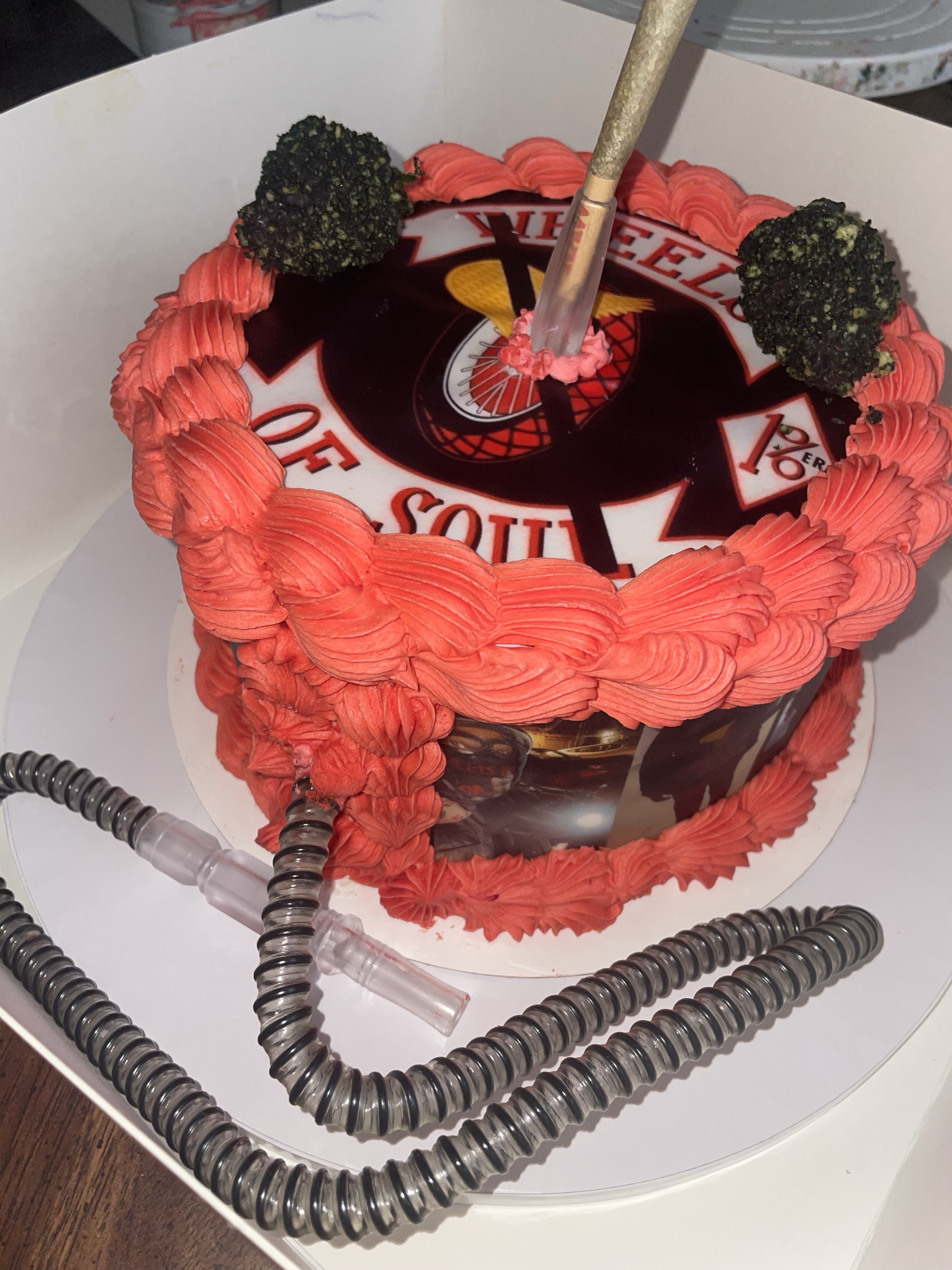 *Bestseller* Bong Cake! 🍃