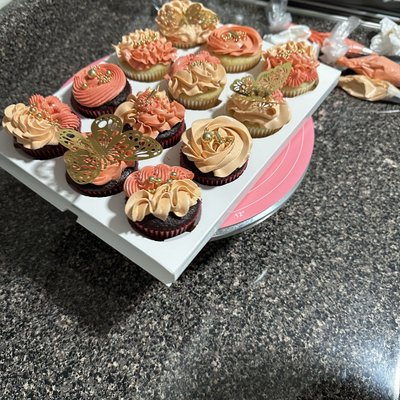 12 Count Cupcakes