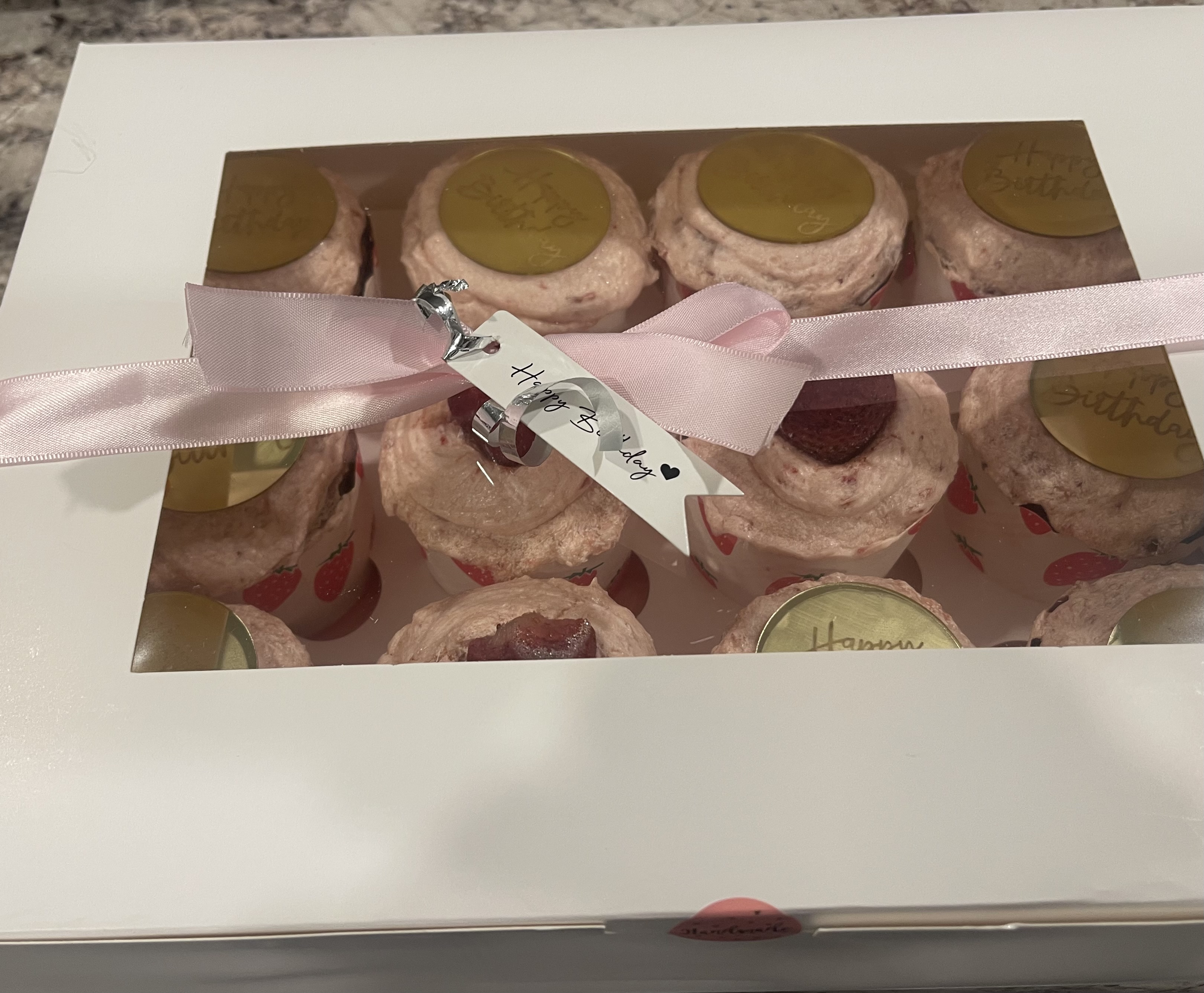 Vegan Strawberry Cupcakes With Vegan Strawberry Frosting 