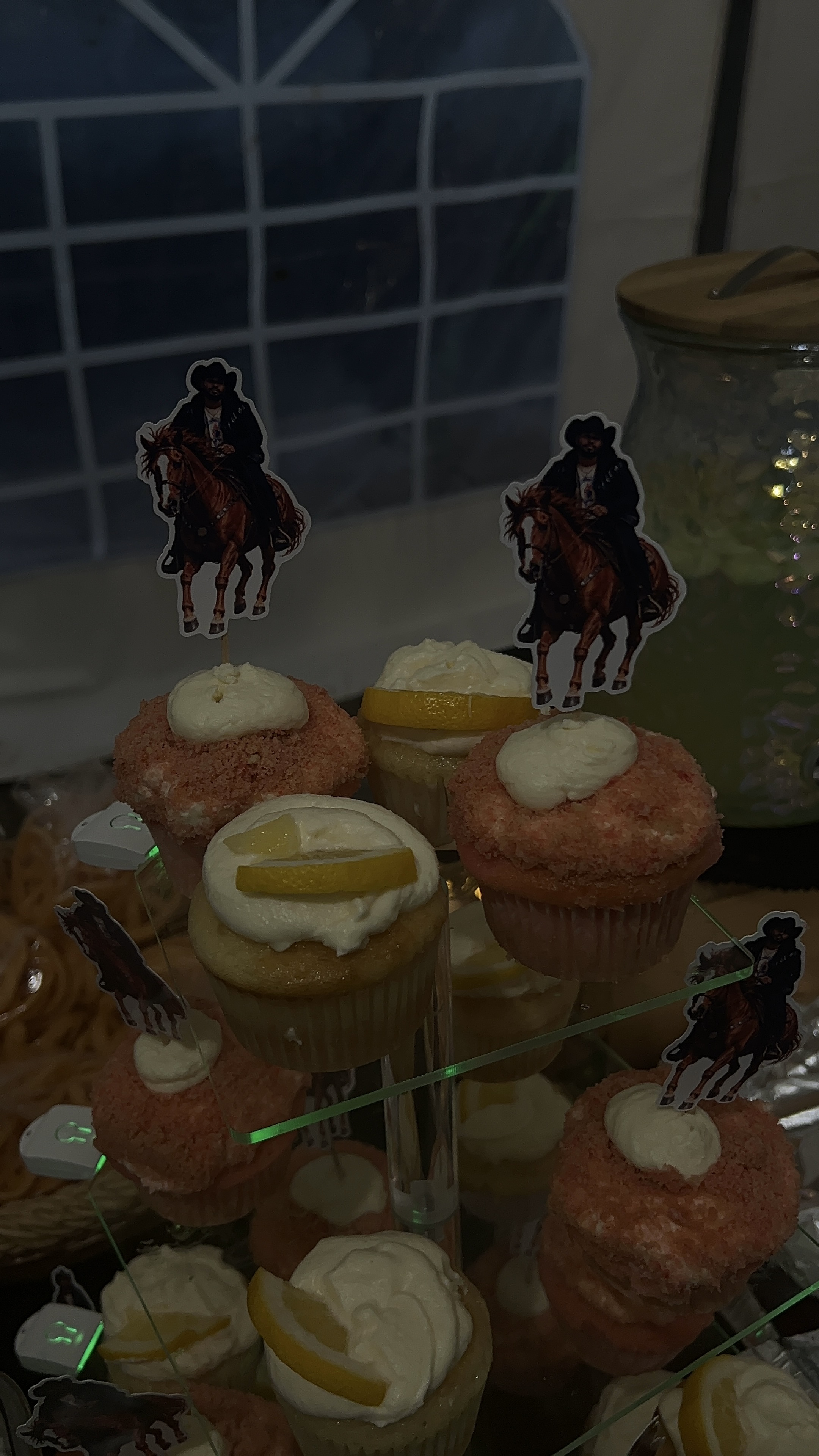 Cupcake Duo