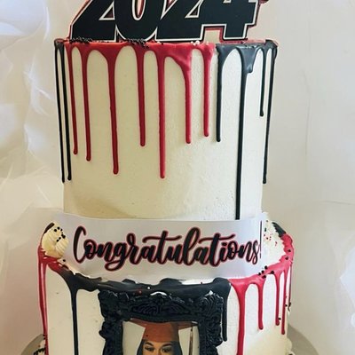 7/9 Inch Two Tier Cake (3 Layers Each Cake)