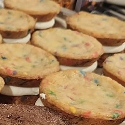 Funfetti Sugar Cookie Sandwich