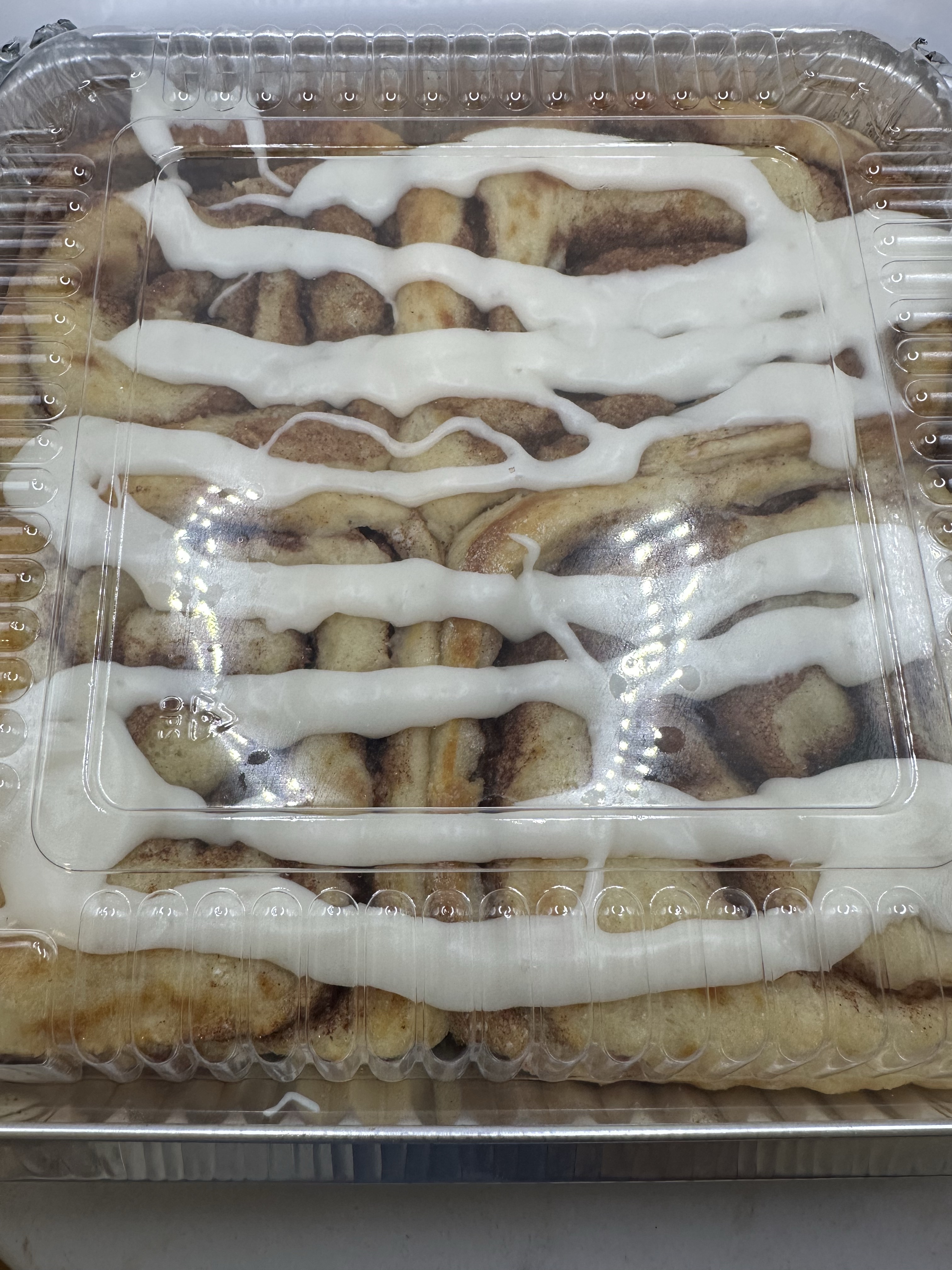 Cinnamon Rolls (Frosted)