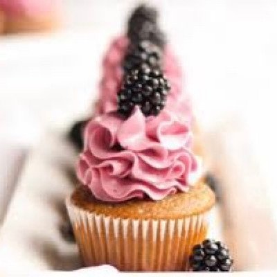 raspberry Merlot cupcake (12) cupcakes with raspberry filling and raspberry flavored buttercream 
