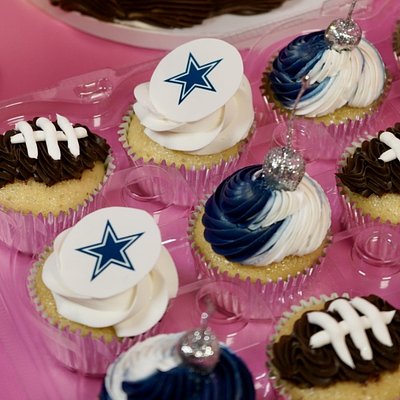 Cowboys Cupcakes