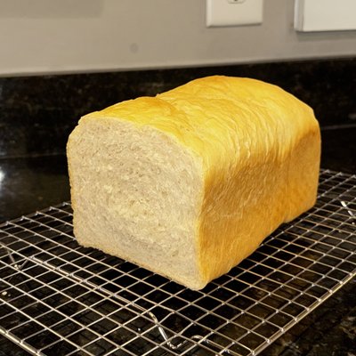 Sourdough Sandwich Bread 