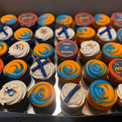 Custom Cupcakes 