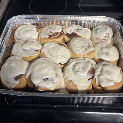 Sourdough Cinnamon Rolls (12)