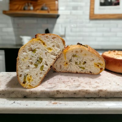 Jalapeño Cheddar Bread