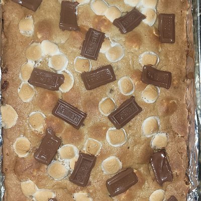 Smore Cookie Bar