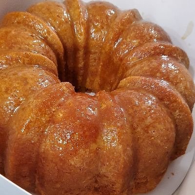 Almond Amaretto Pound Cake (Amaretto Sauce Included)