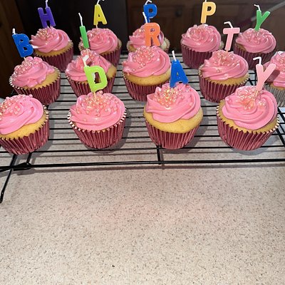 Cheesecake Cupcakes With Cheesecake Cream Cheese Frosting 