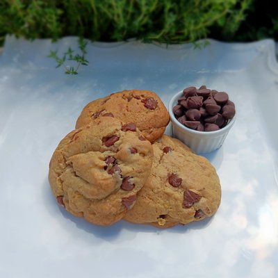 Chocolate Chip Sourdough Cookies