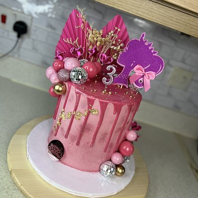 Barbie Fashion Cake 