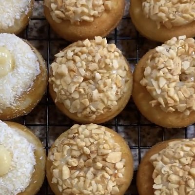 Mini Donitas Dozen (Glazed & Peanuts)