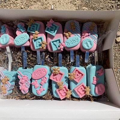 Cakesicles 