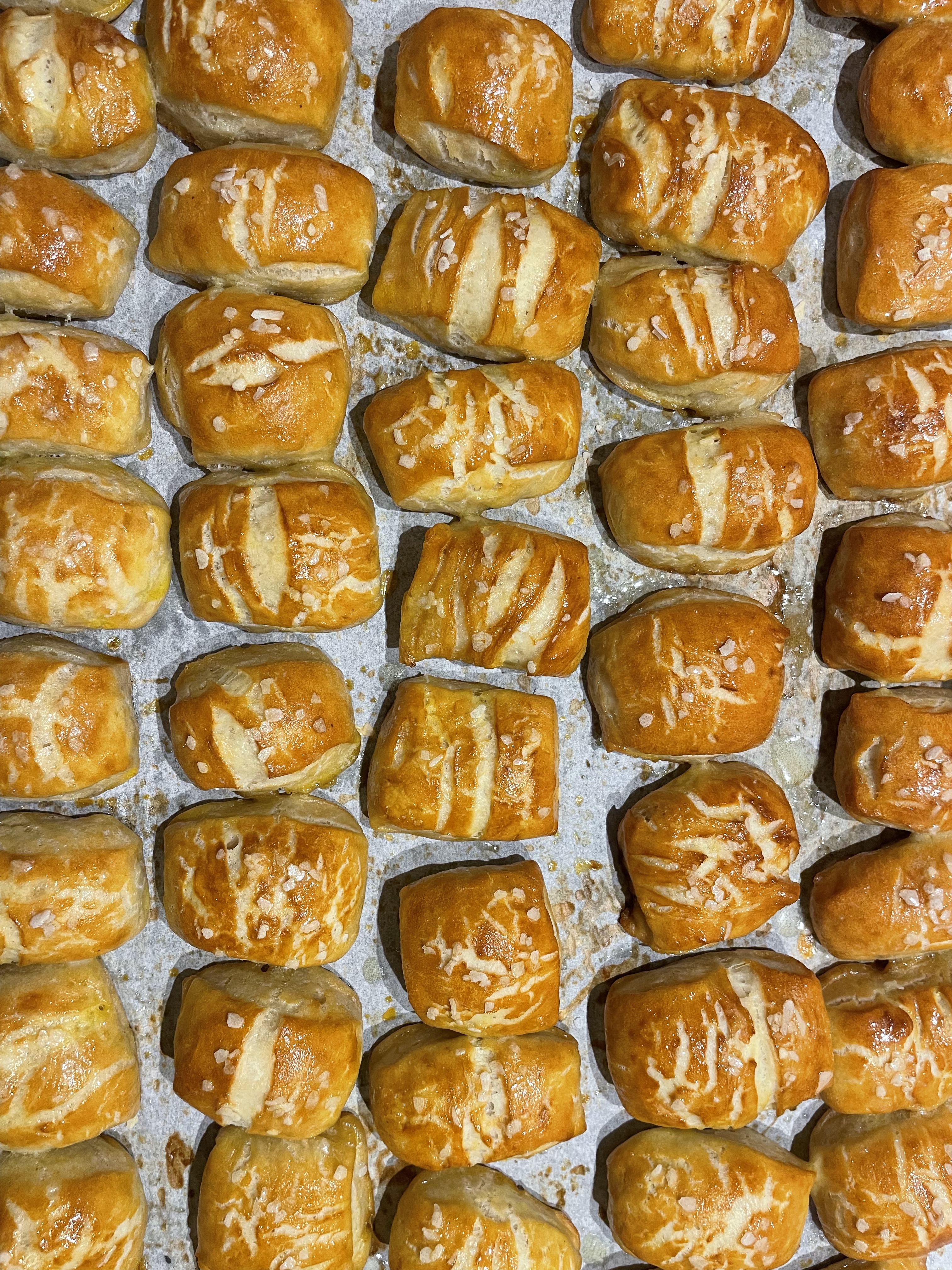 Sourdough Pretzel Bites