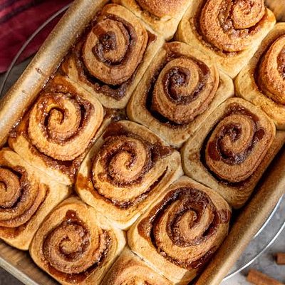 Sourdough Cinnamon Rolls
