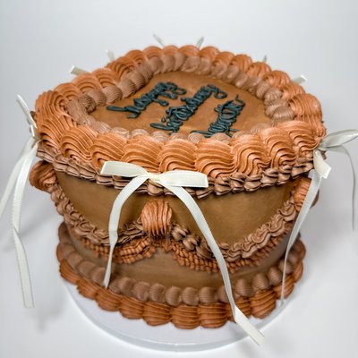8” Heart Cake