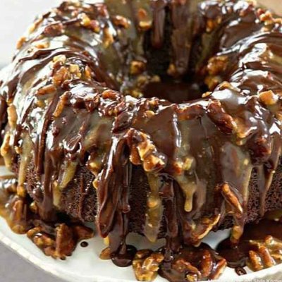 Chocolate Turtle Bundt Cake 