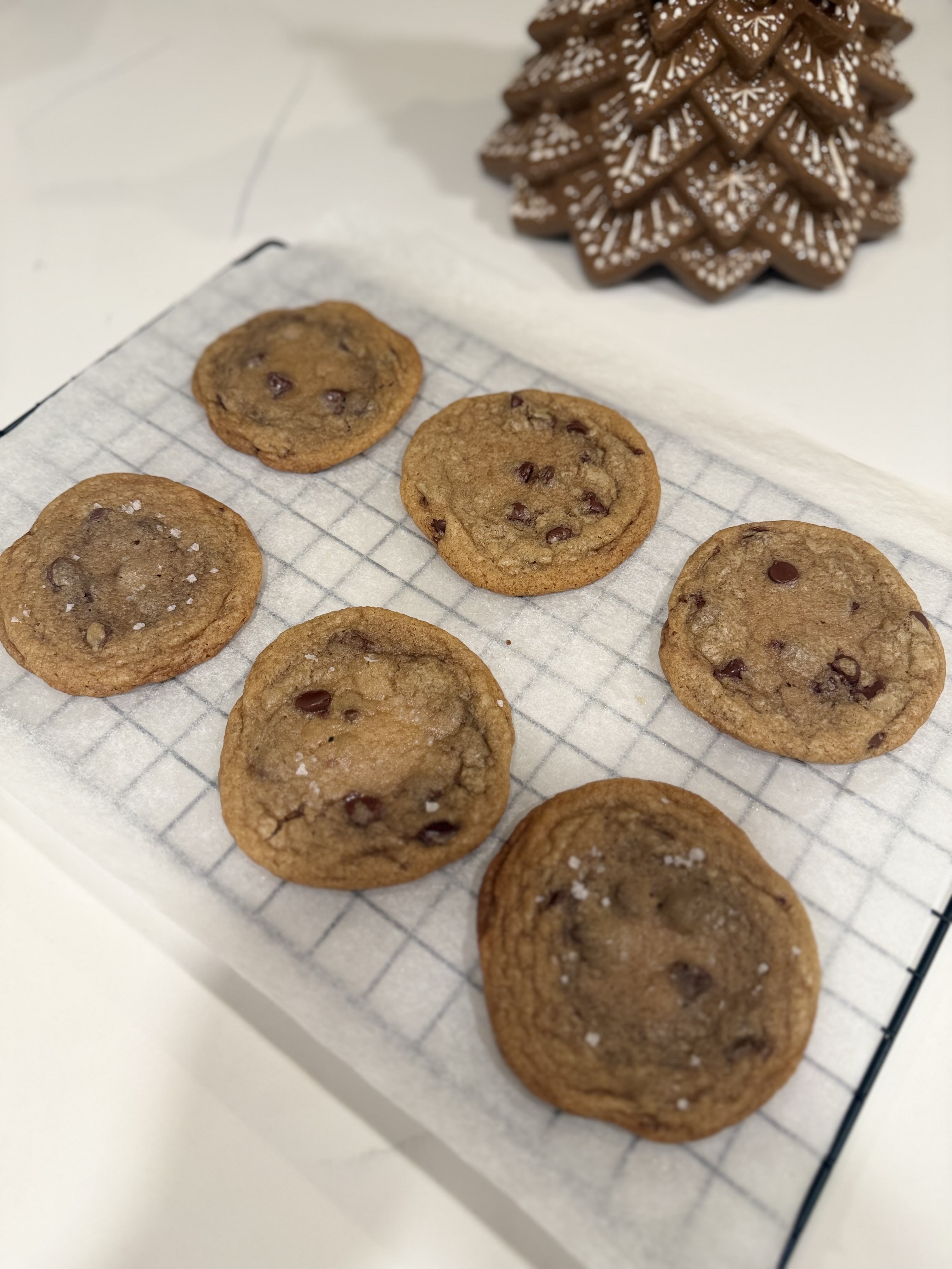 Half-Dozen (6) Brown Butter Chocolate Chip Cookies