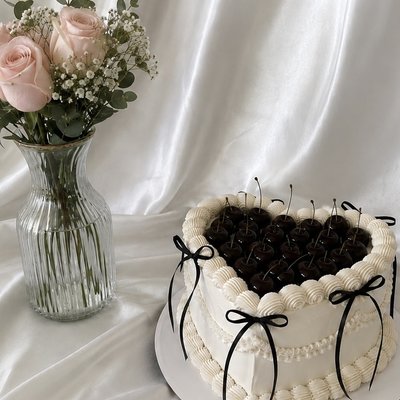 Custom Cake Inquiry