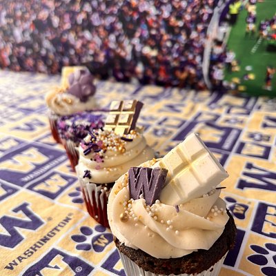 Theme Cupcakes