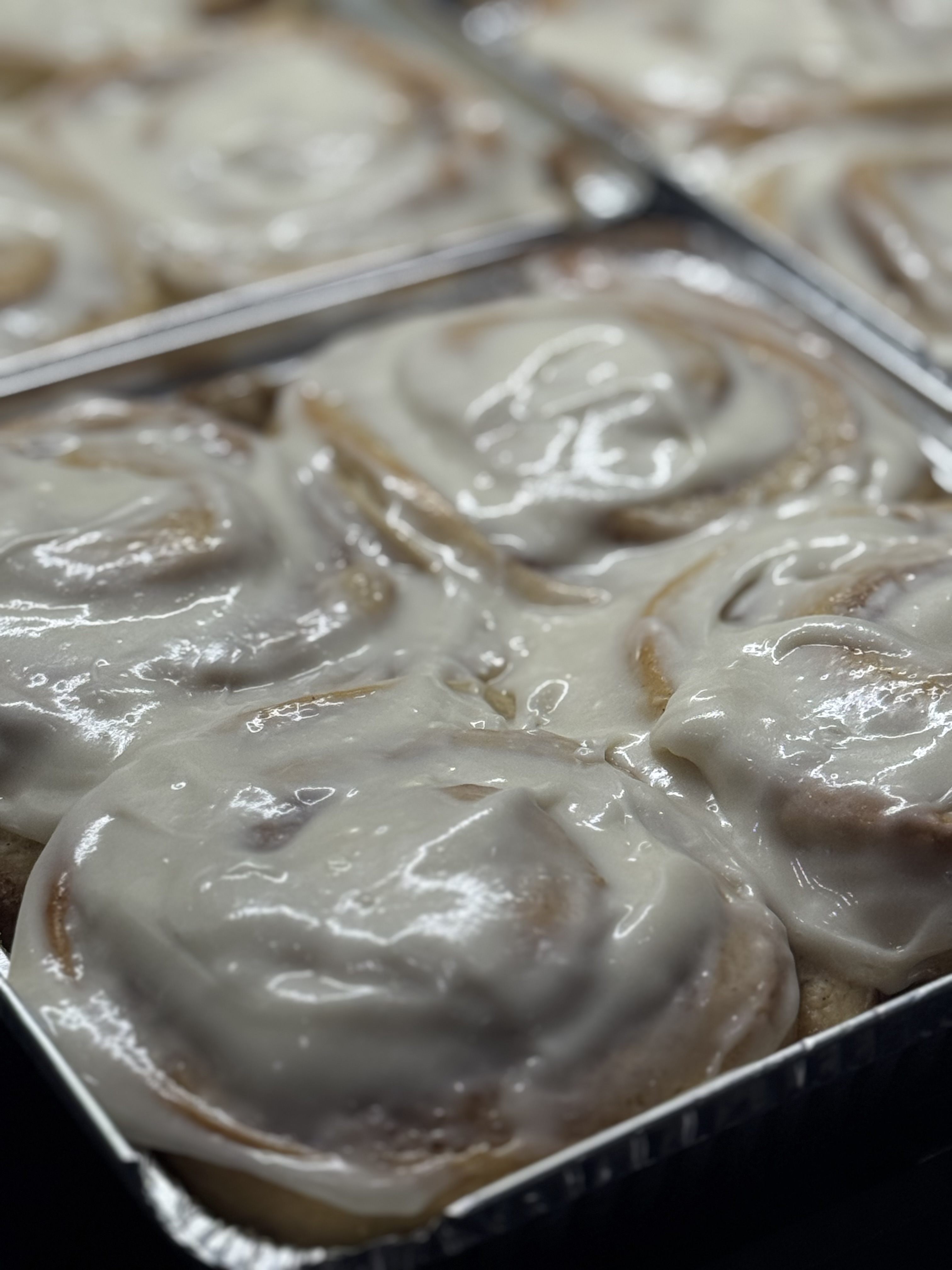 Cinnamon Rolls 4 Pack 