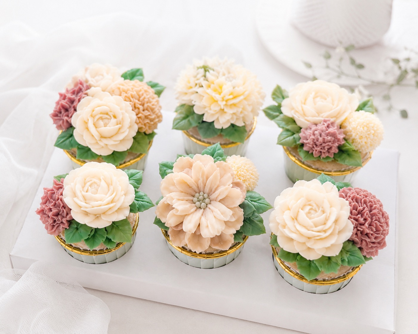 Floral Cupcakes Set of 6