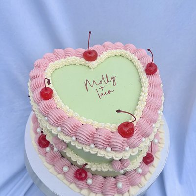 8inch 3 Layer Heart Cake