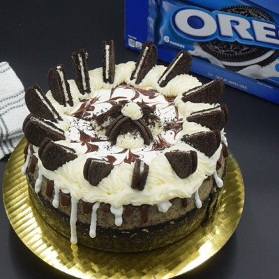 8” Oreo Cheesecake