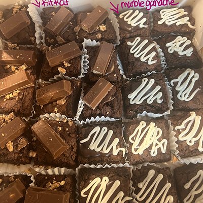 Mini Brownie Bites 8x8 Box