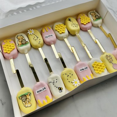 Cake Pops & Cakesicles