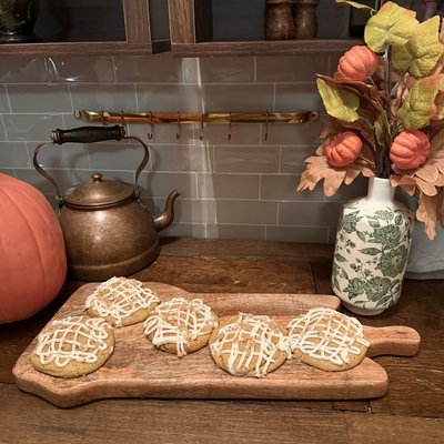 1/2 Dozen Vanilla Frosted Pumpkin Spice Cookie 