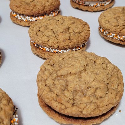 Oatmeal Cream Pie Cookies