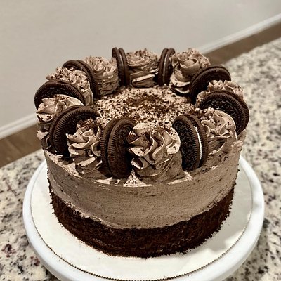 8” Gourmet Cake 