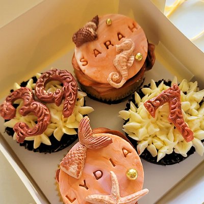 The Four Set - Large Cupcakes