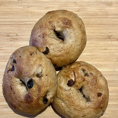 Cinnamon Raisin Bagel