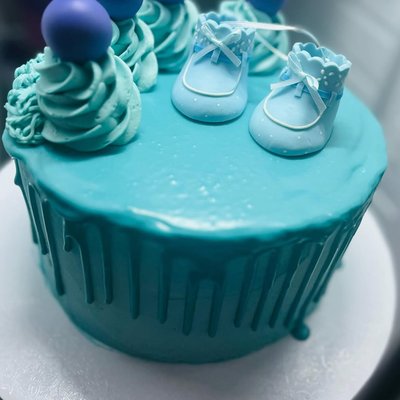 8 Inch 3 Layer Customize Cake 