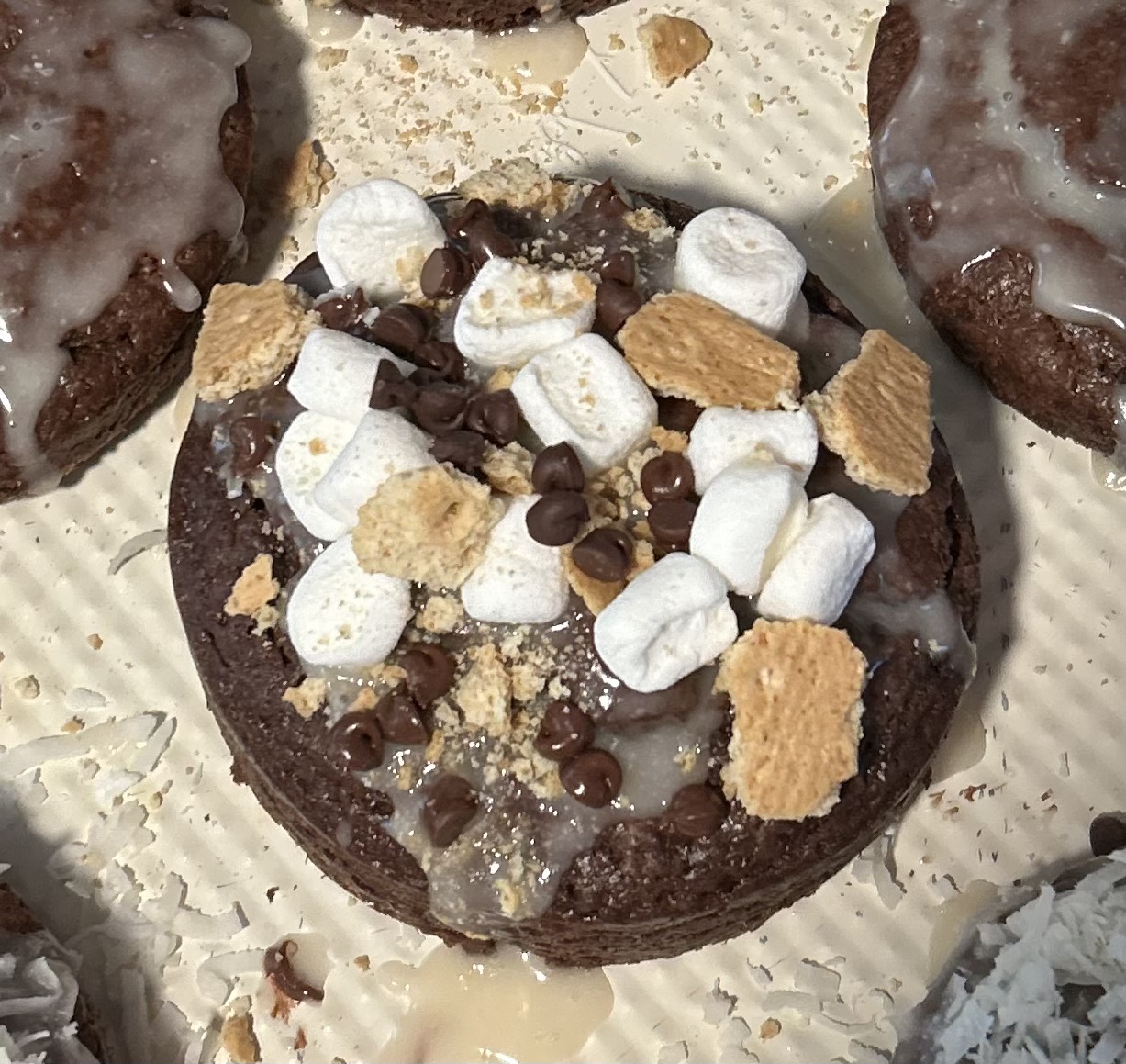 S’more’s Filled Donut-4 Jumbo