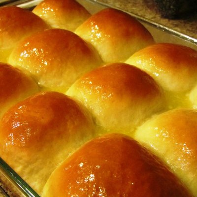 Easter Dinner Yeast Rolls