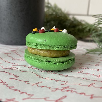Pistachio Macaron